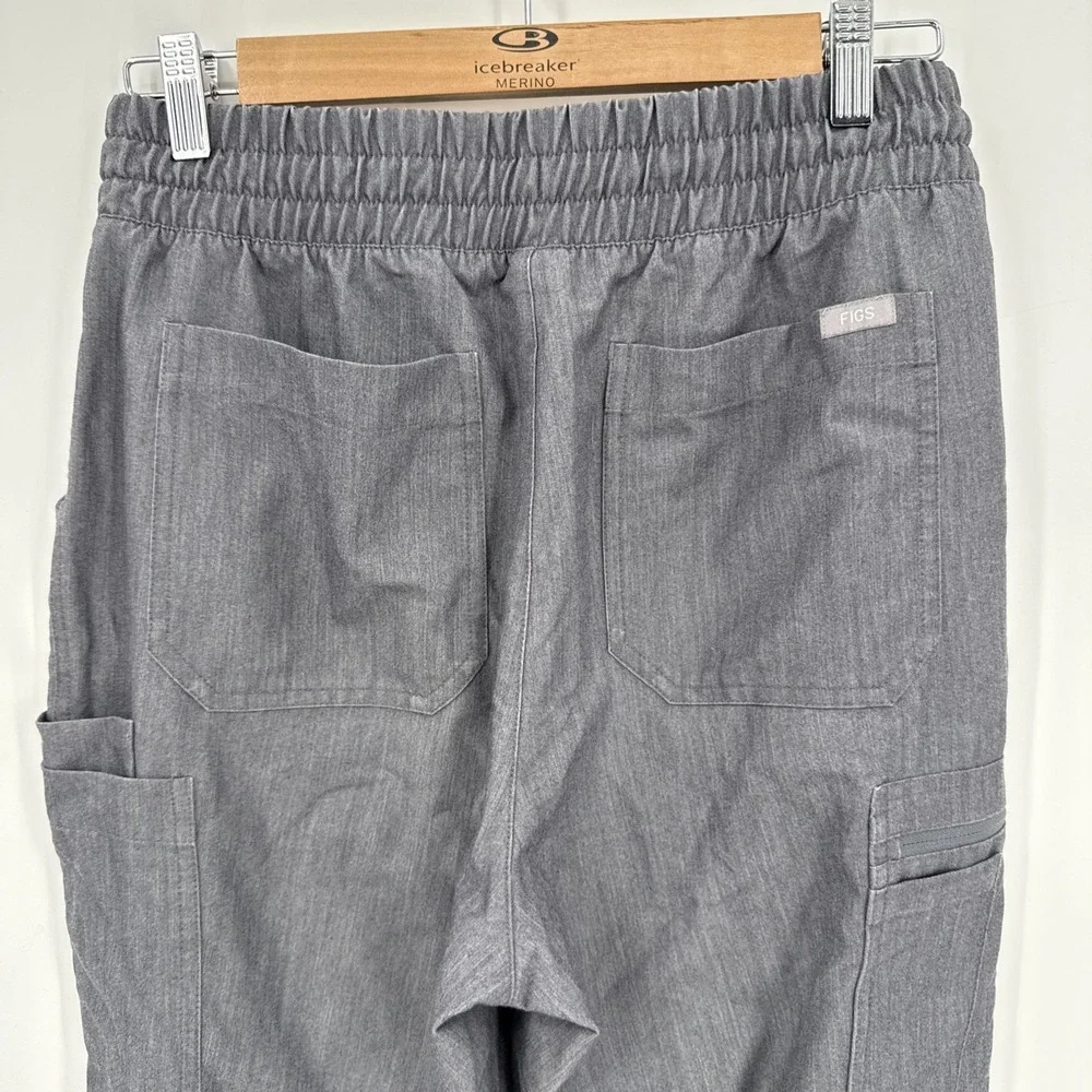 Figs Technical Collection Gray Womens Cargo Scrubs Pants Size Medium Nursing